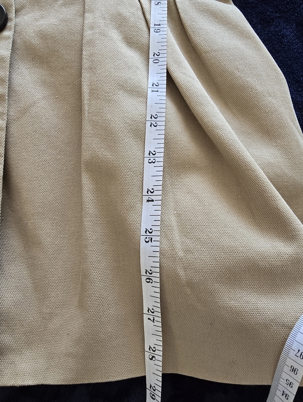 Rooms Shop Beige Women's Tailored Button-Front Top Size S/M - Picture 11 of 13